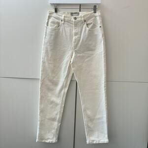 Everlane The Cheeky Jean in White